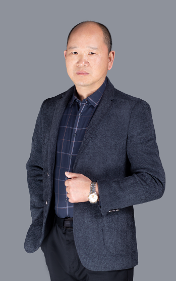薛正東  工程經(jīng)理